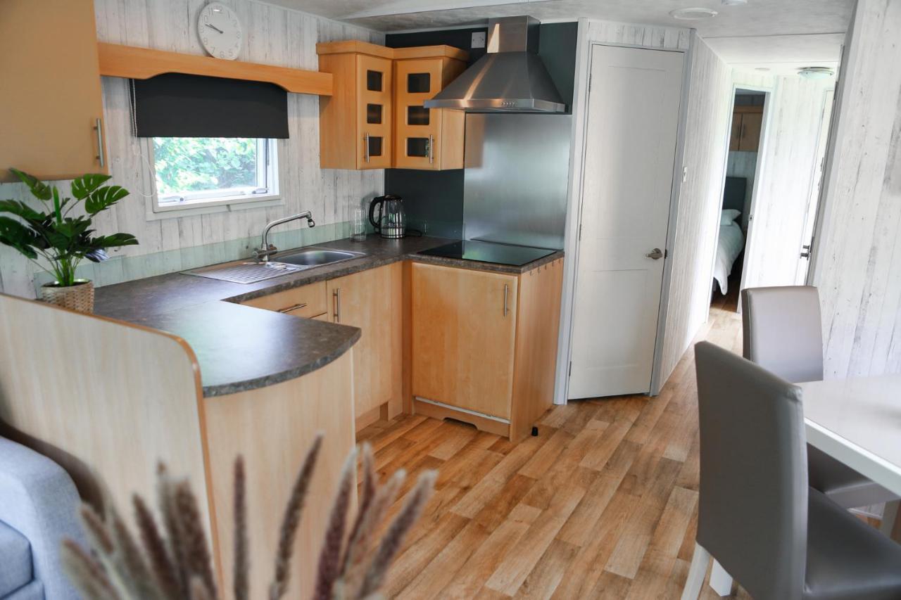 Chalet Op 5* Camping De Paardekreek كورتْخين المظهر الخارجي الصورة