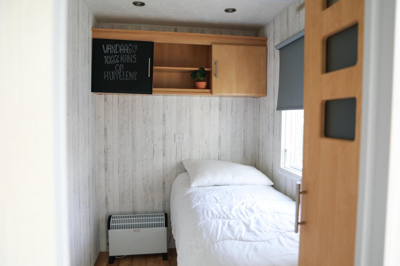 Chalet Op 5* Camping De Paardekreek كورتْخين المظهر الخارجي الصورة