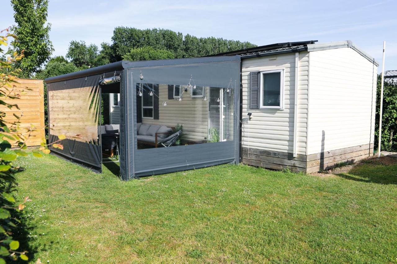 Chalet Op 5* Camping De Paardekreek كورتْخين المظهر الخارجي الصورة