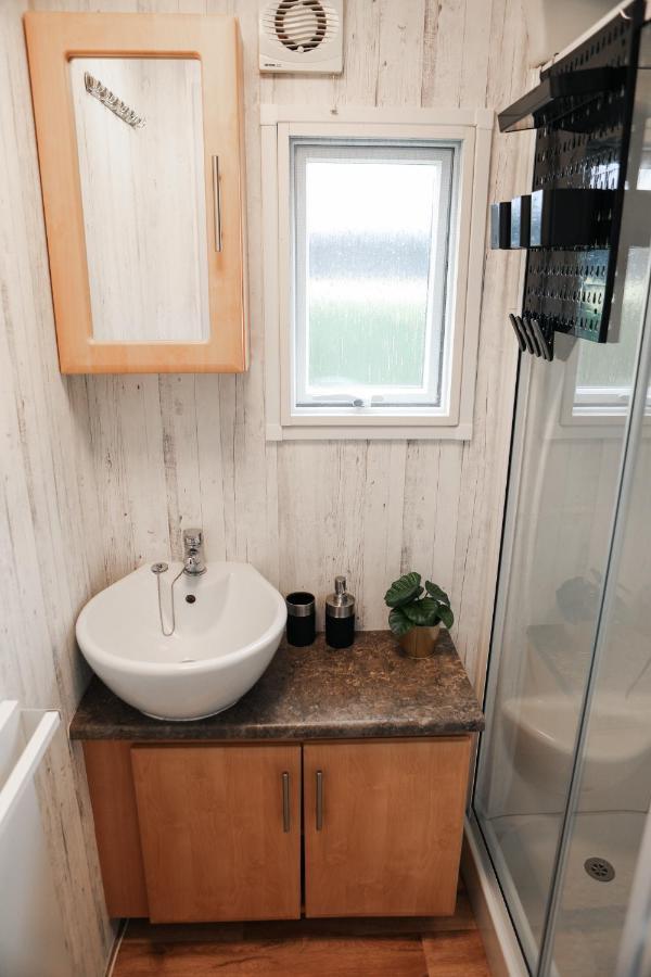 Chalet Op 5* Camping De Paardekreek كورتْخين المظهر الخارجي الصورة