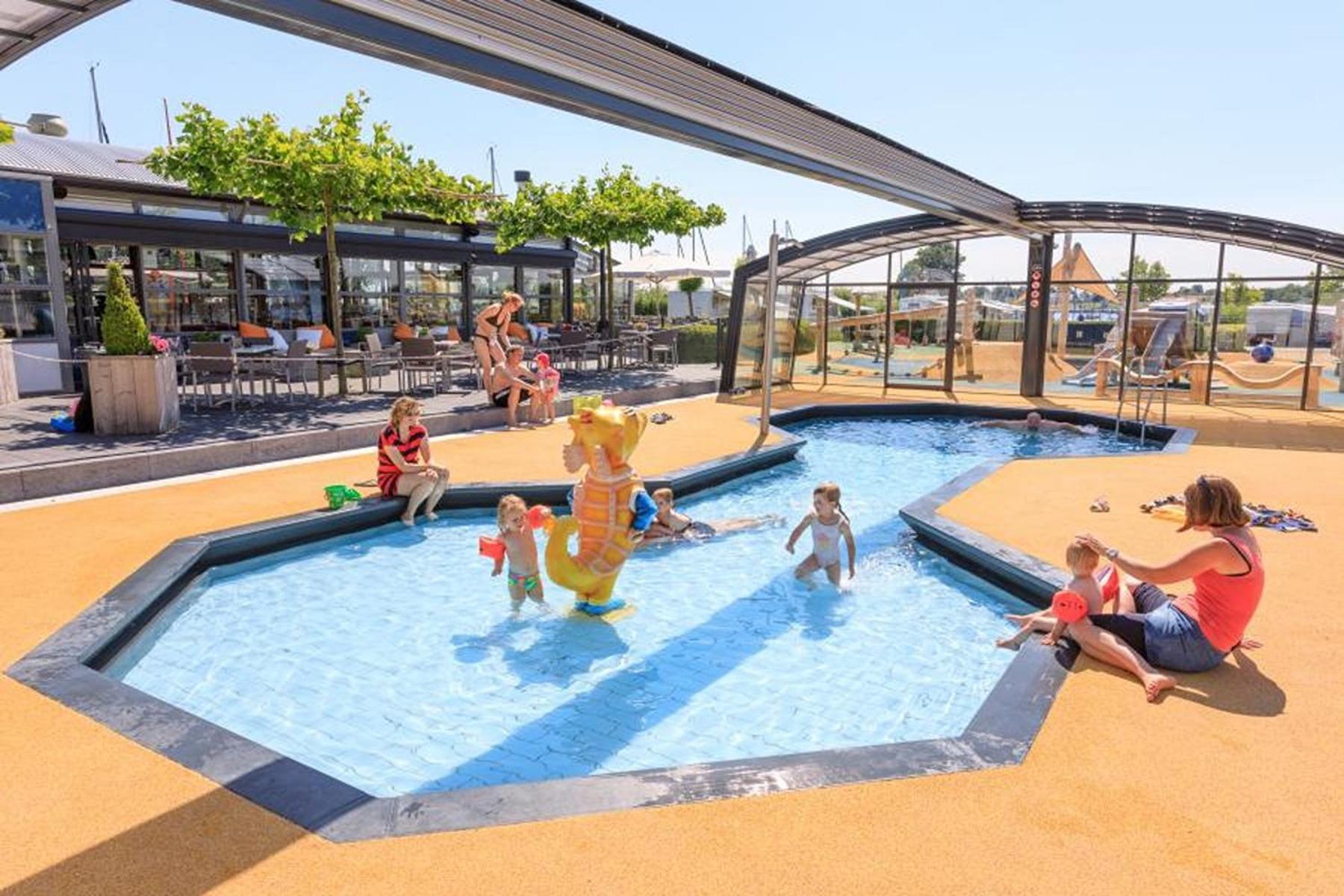 Chalet Op 5* Camping De Paardekreek كورتْخين المظهر الخارجي الصورة
